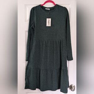 Dark Green Long Sleeve Dress